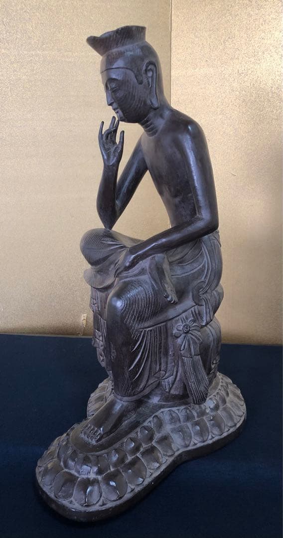 《R》仏像 弥勒菩薩半跏思惟像 木彫 高さ約54㎝ 260203く4