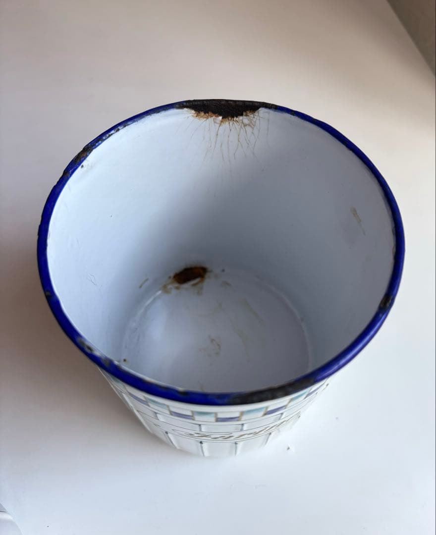 B.B社製 ホーロー キャニスター 2個セット