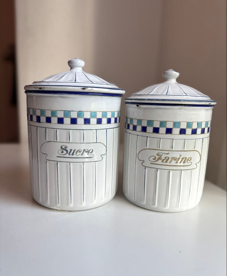 B.B社製 ホーロー キャニスター 2個セット