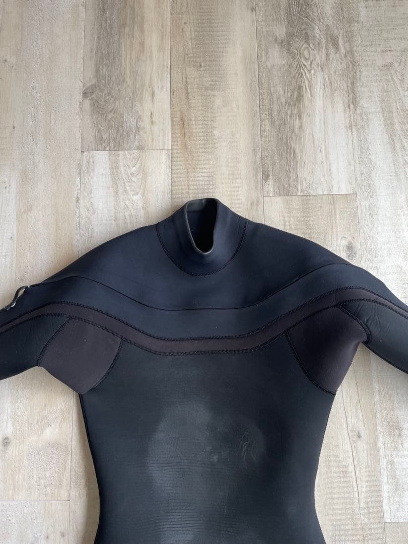 ウェットスーツ　ジョーフル3㎜　メンズML　オールブラック