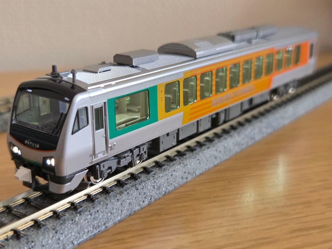 KATO 10-1369 HB-E300系 リゾートあすなろ 室内灯付き