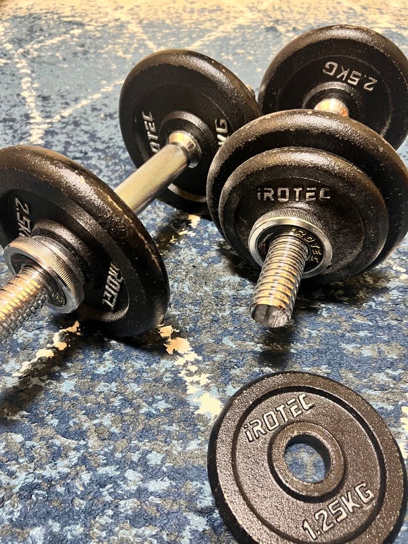 【直接受け渡し】iROTEC ダンベルセット　60kg