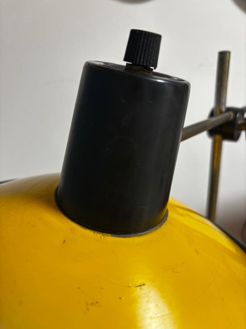 レトロ　フロアスタンドライト　ヴィンテージ　フロア　ランプ　イエロー