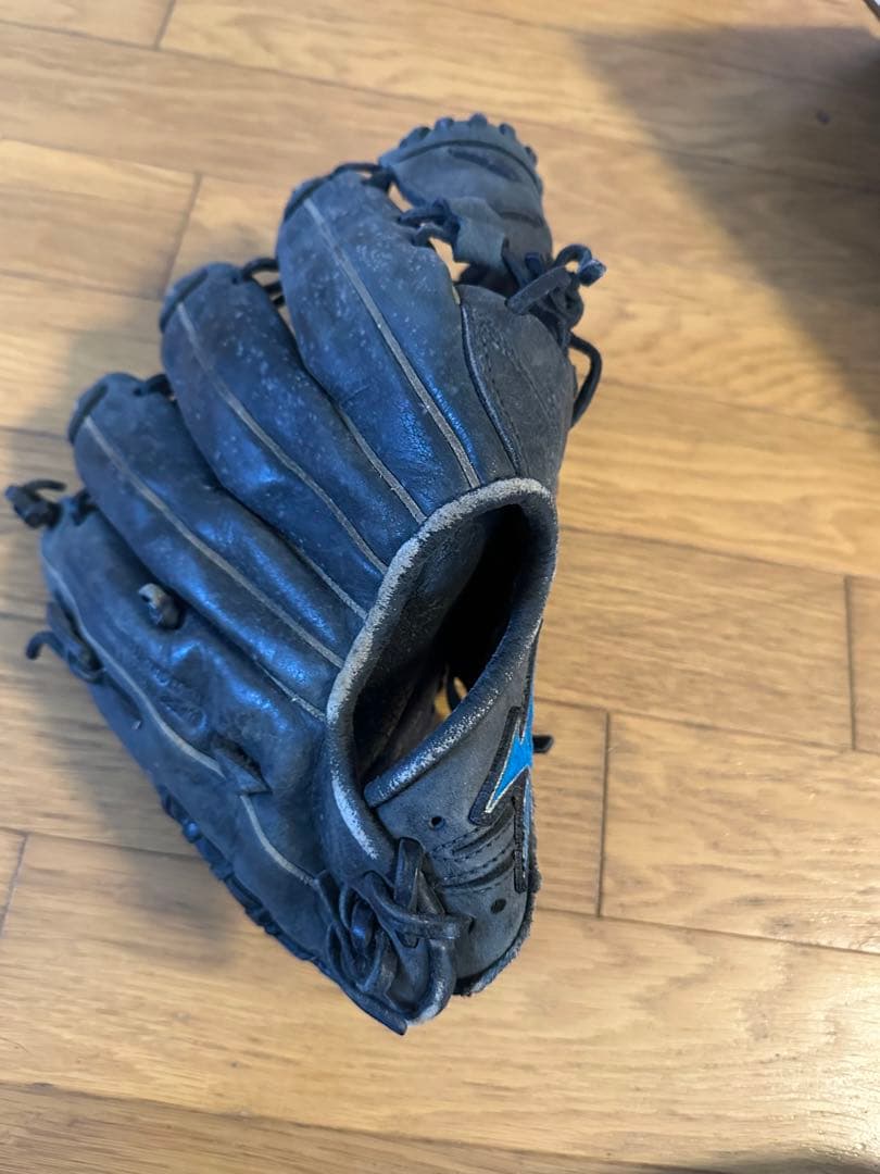 ミズノ　グローブ　内野