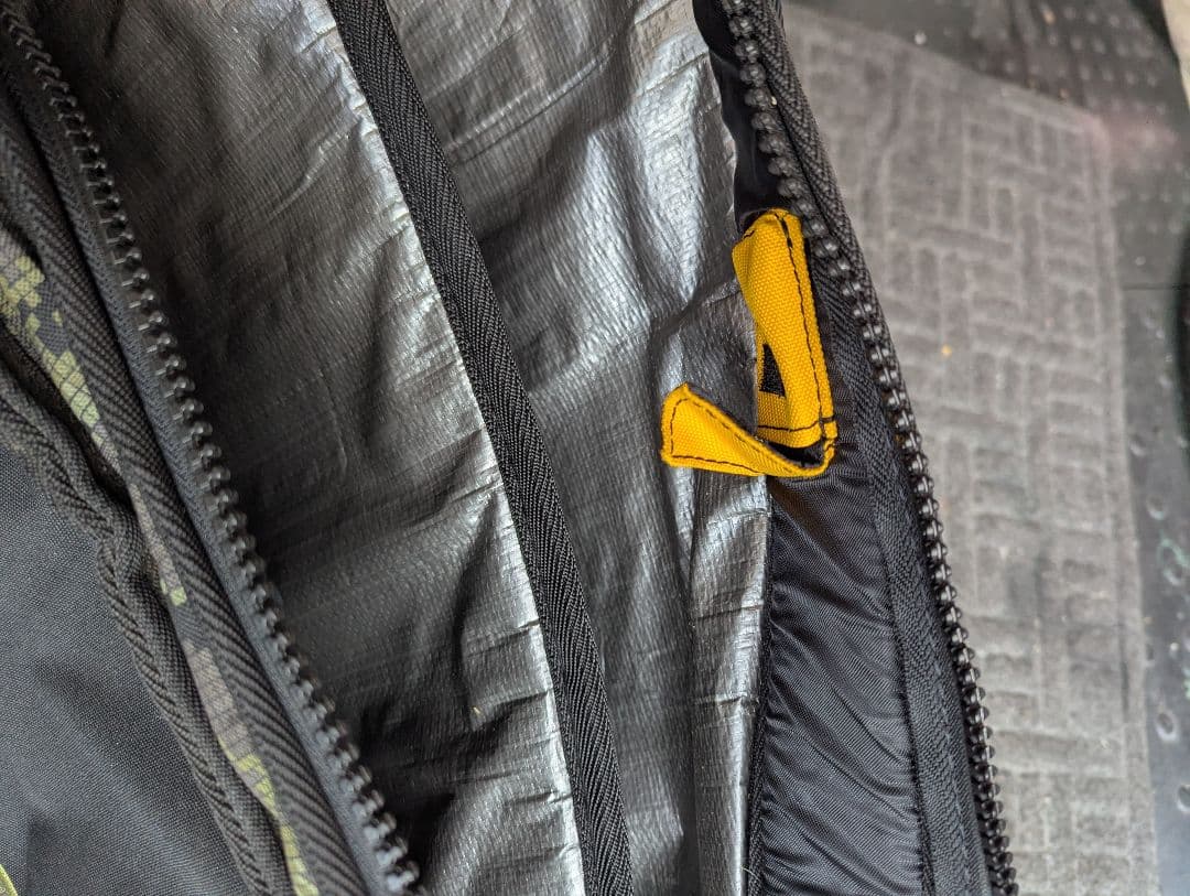 DAKINE サーフボードケース　 2枚用　7'フィート　トラベル用　カモフラ