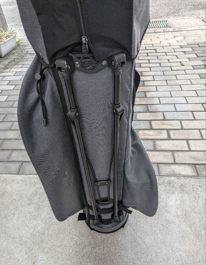 ぎょんゼクシオXXIO スタンド式キャディバック GGC-X141