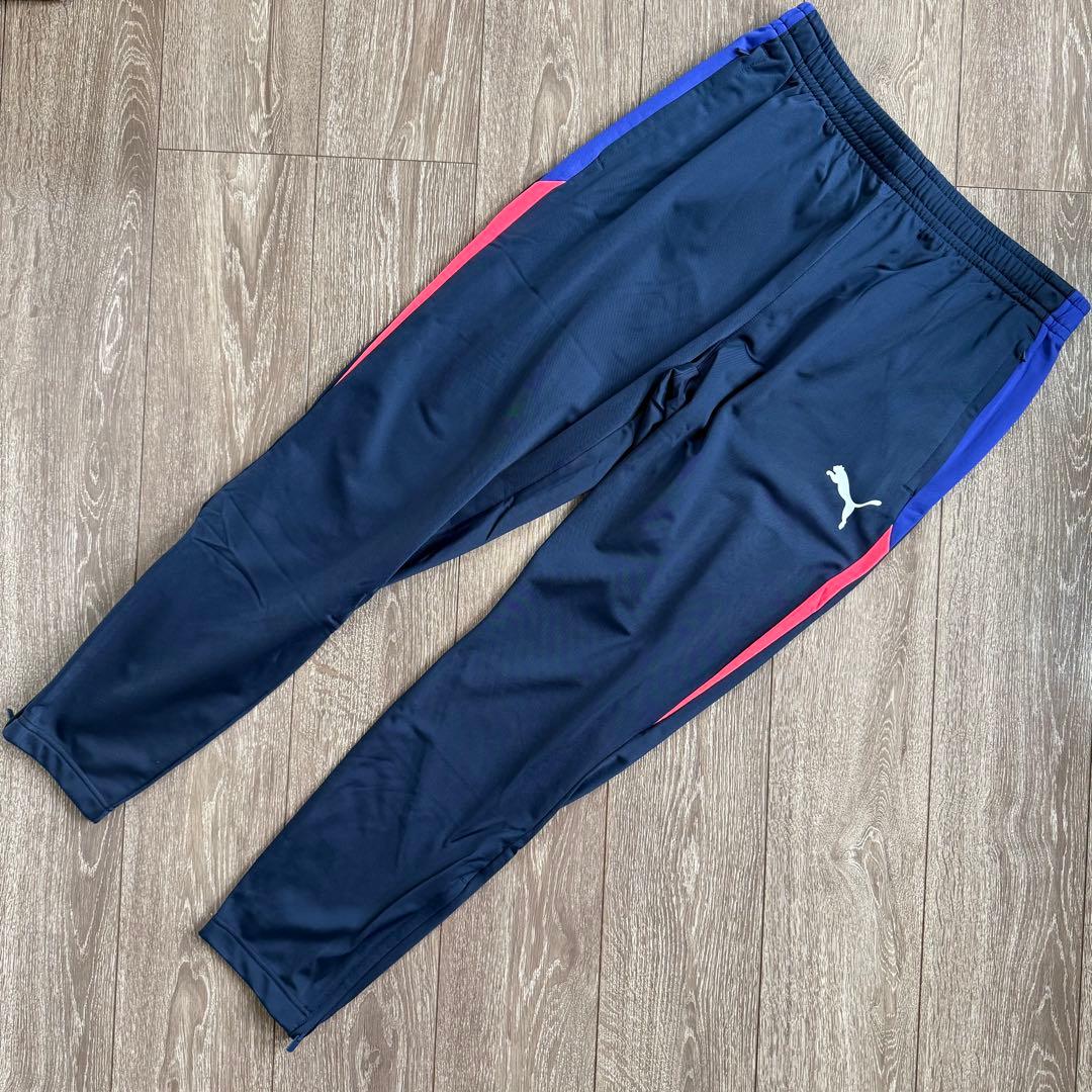 新品 大人気 PUMA プーマ サッカー トレーニングジャージ 上下セット XL
