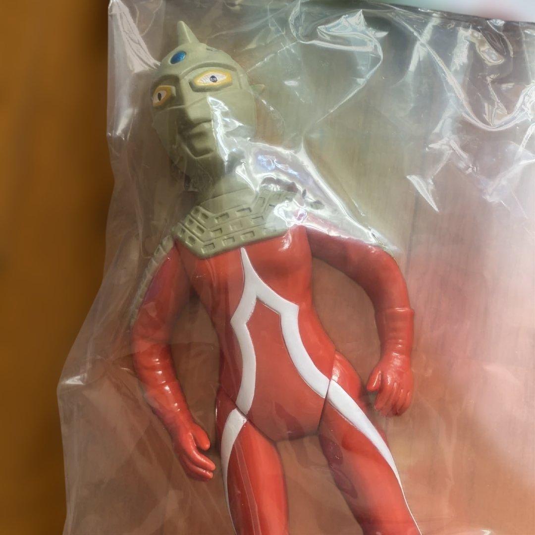 ブルマァク Sウルトラセブン(昭和レトロカラー) ソフビ