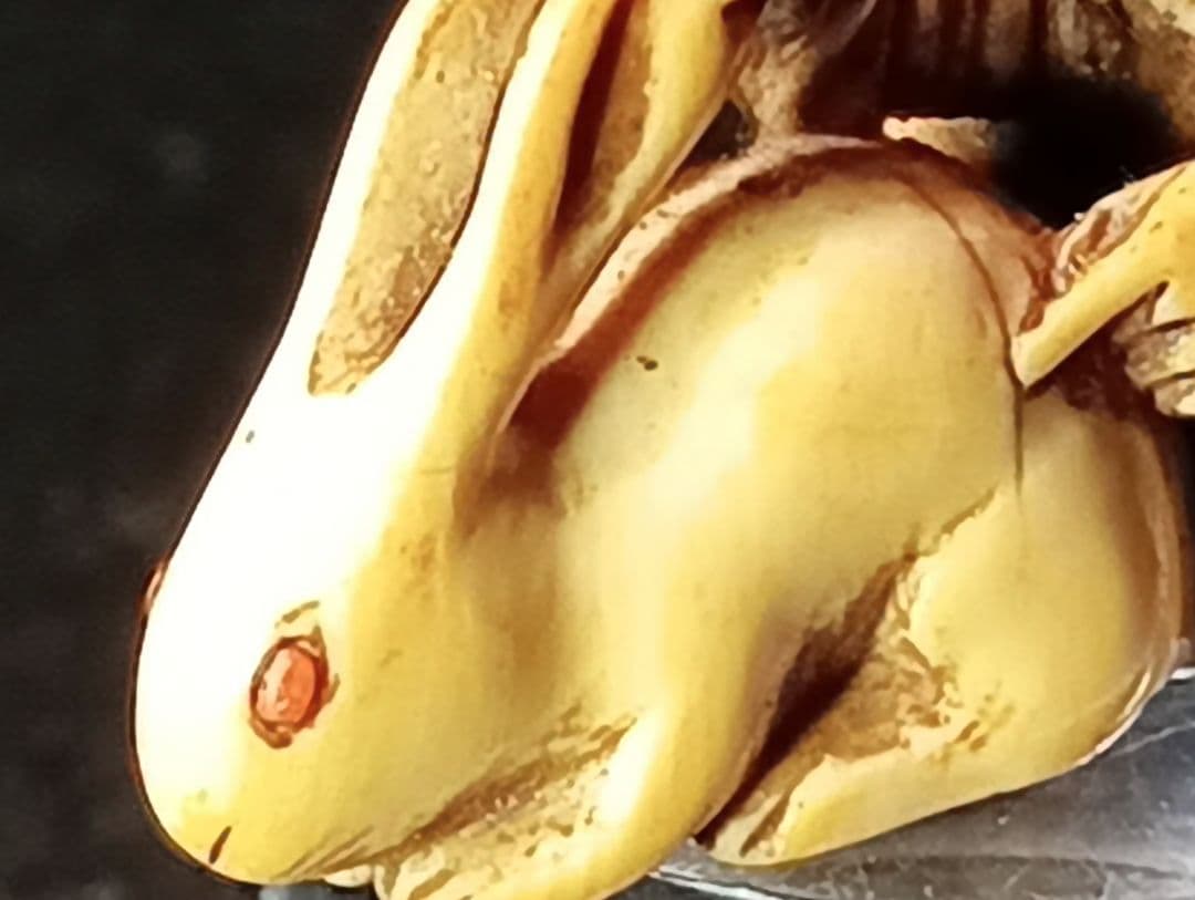 正利 在銘 「南蛮人のこどもと 兎」根付 江戸時代 名品