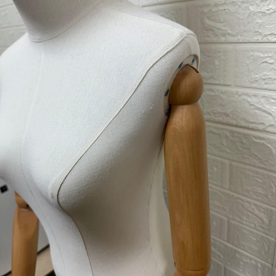 ホワイトマネキン 木製腕付き 約160cm