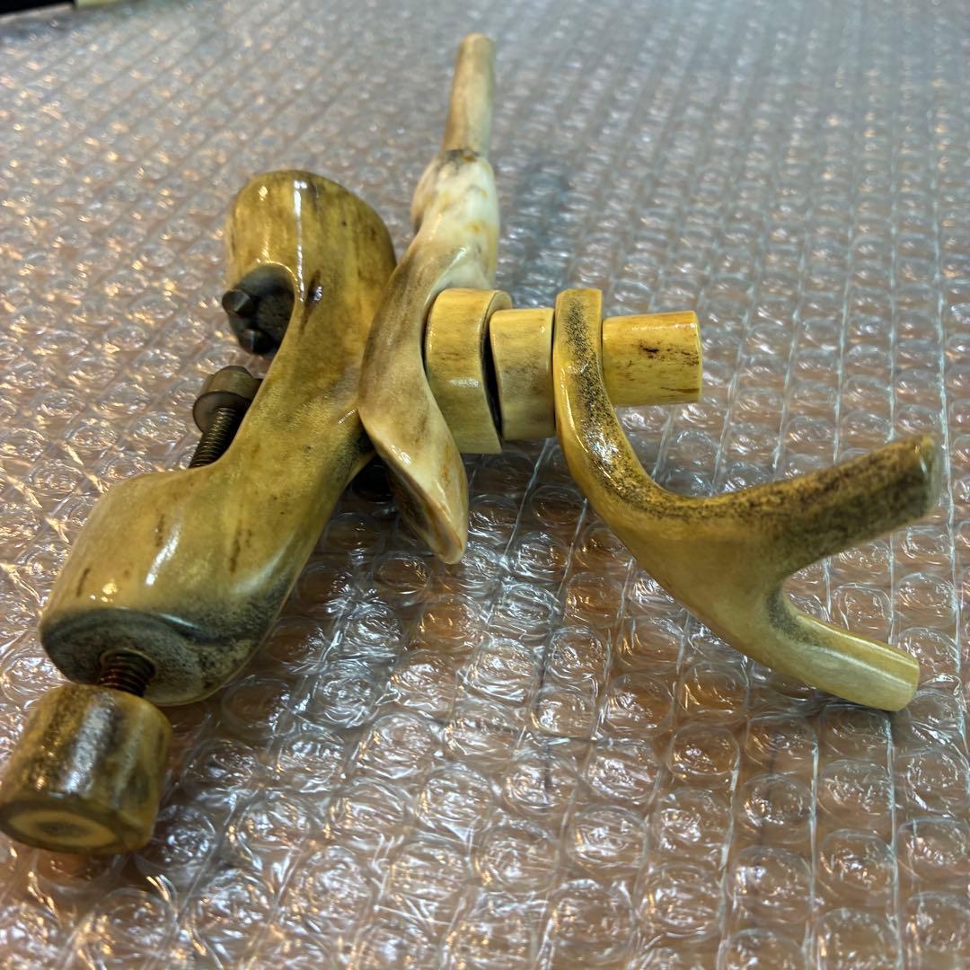 希少　ヘラブナ 竿掛け 万力 天然素材　鹿角　竿受け 竿枕 竿掛け枕 へら