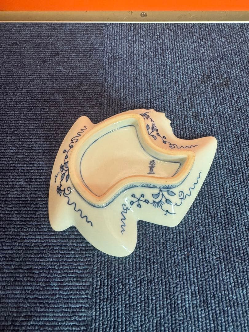 1810 希少　源右衛門　変形皿　鶴文