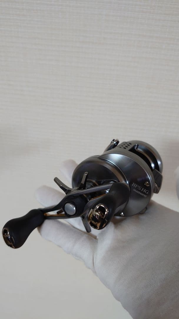 シマノ17カルカッタコンクエストBFSレフトハンドル