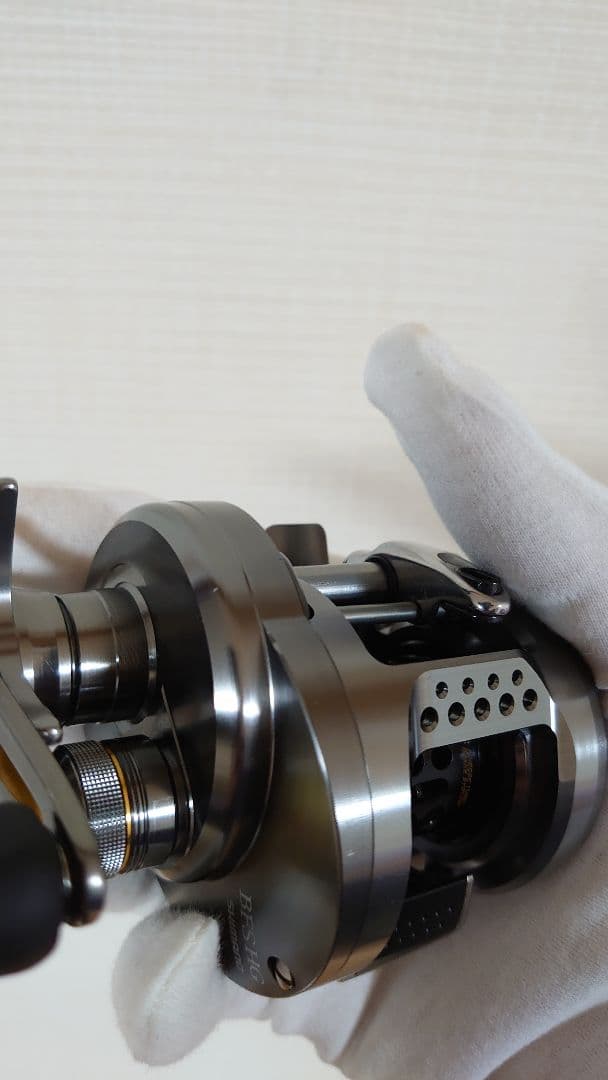 シマノ17カルカッタコンクエストBFSレフトハンドル