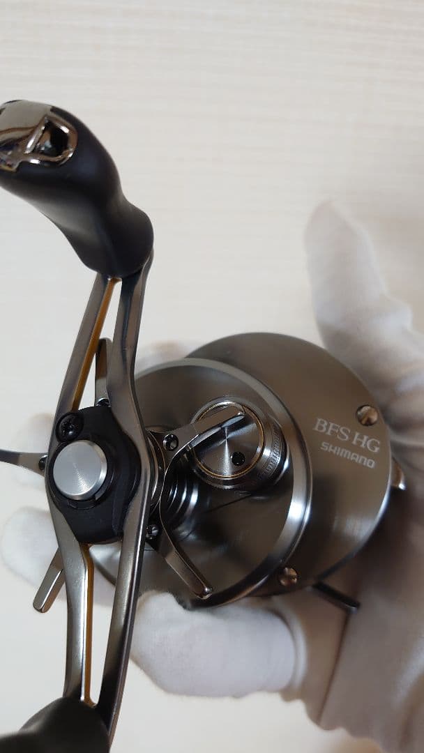 シマノ17カルカッタコンクエストBFSレフトハンドル