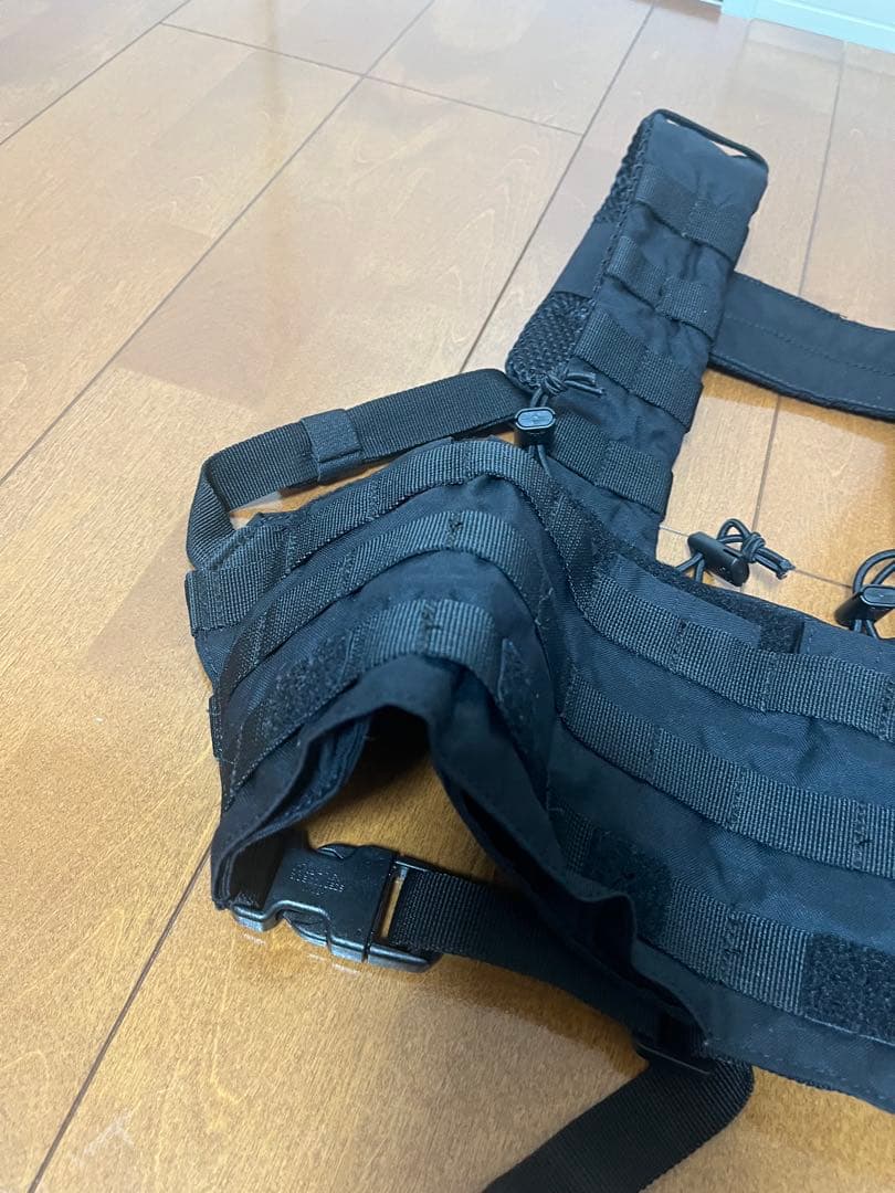 5.11 TACTICAL チェストリグ　ブラック