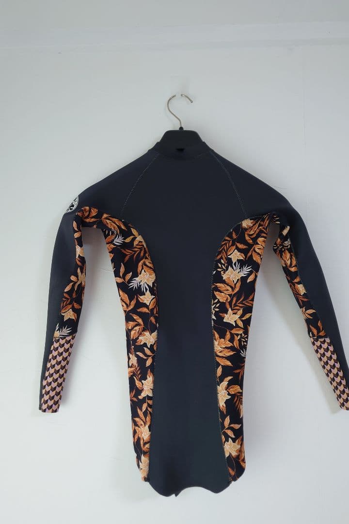 【RIPCURL】リップカール レディース ウェットスーツ G BOMB 1mm