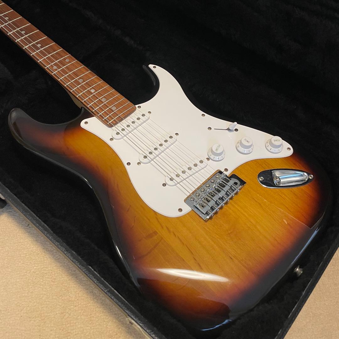 legend LST-X アルダーボディ　ストラト　サンバースト