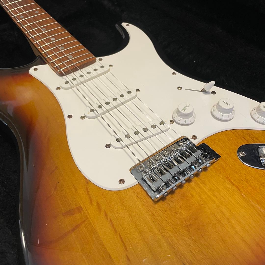 legend LST-X アルダーボディ　ストラト　サンバースト