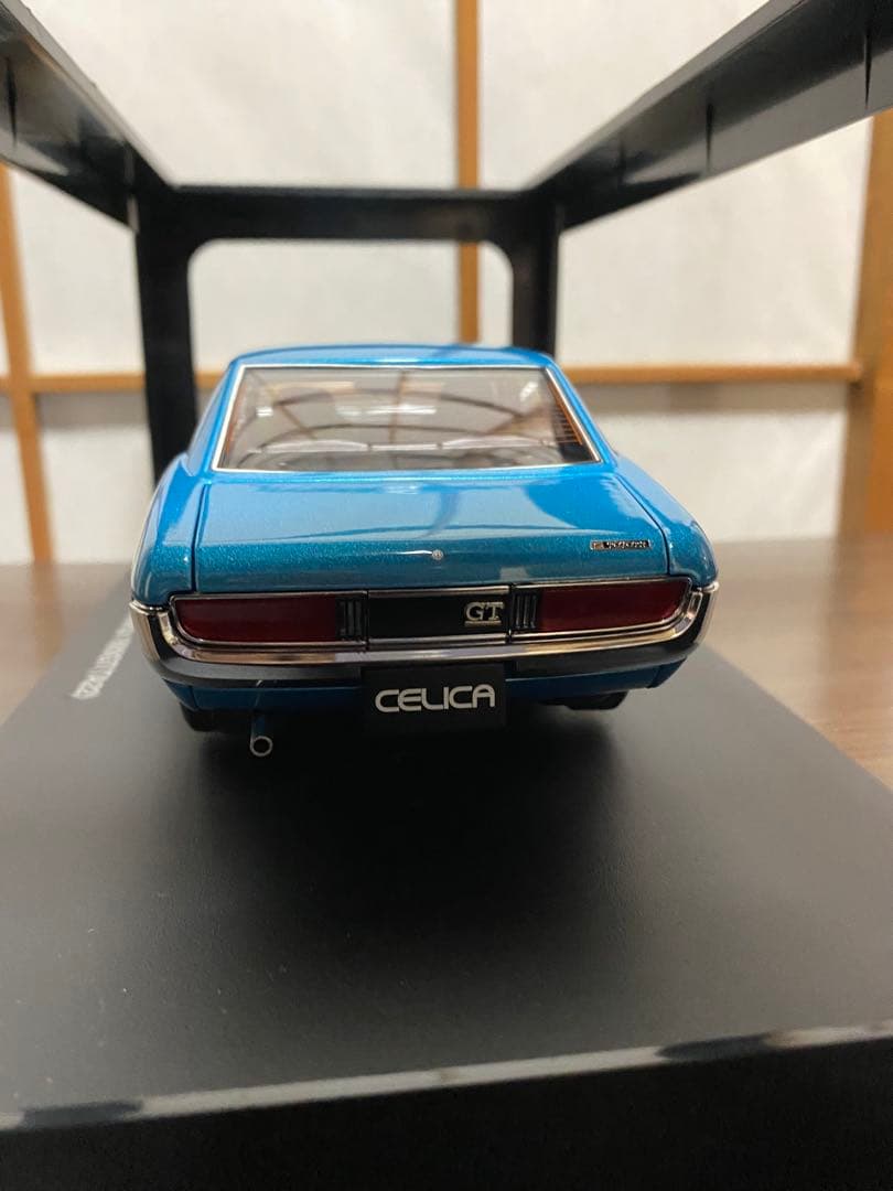 トヨタ セリカ 1600GT 1/18