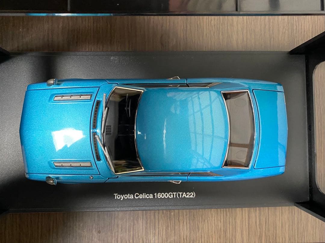 トヨタ セリカ 1600GT 1/18