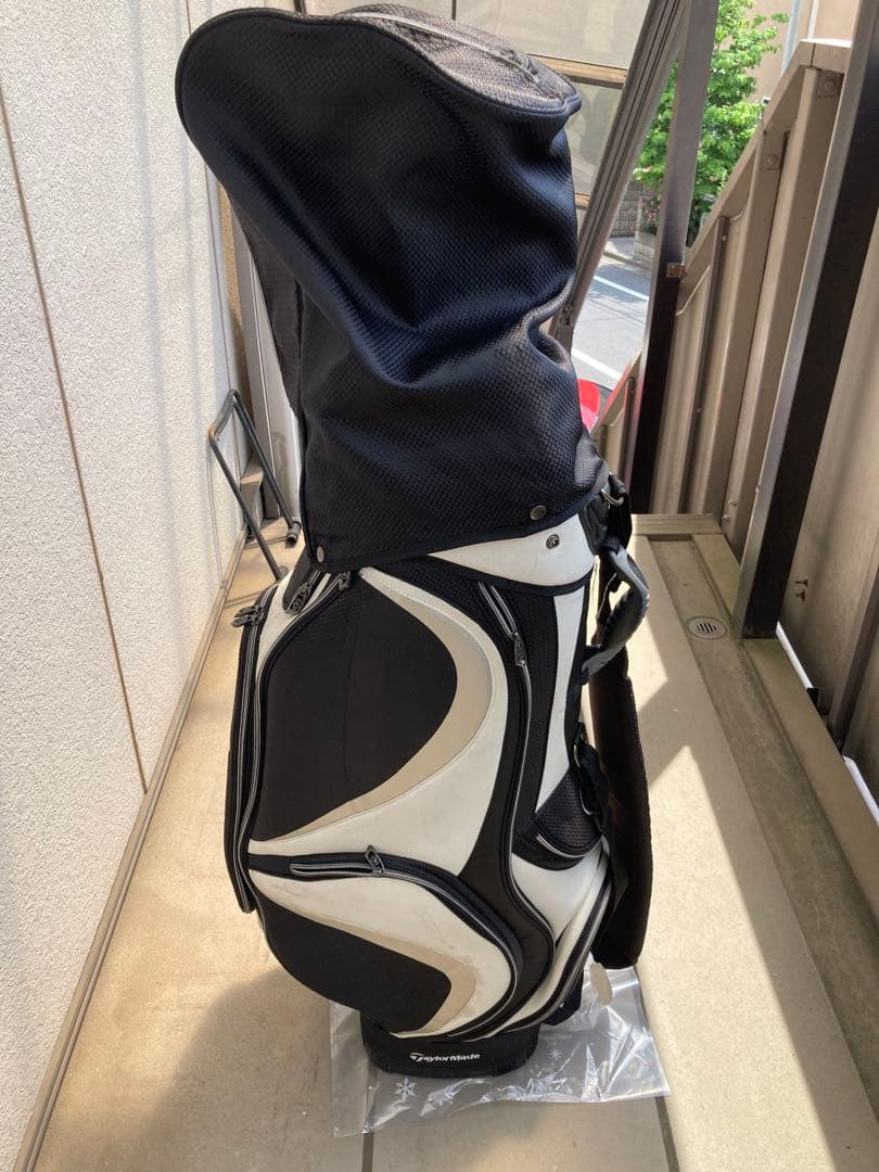 【限定品】メルセデスベンツ×テーラーメイド コラボ　キャディバッグ【14分割】