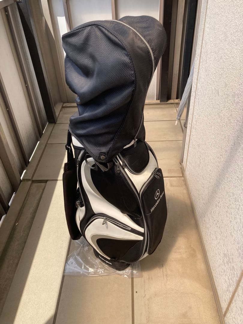 【限定品】メルセデスベンツ×テーラーメイド コラボ　キャディバッグ【14分割】
