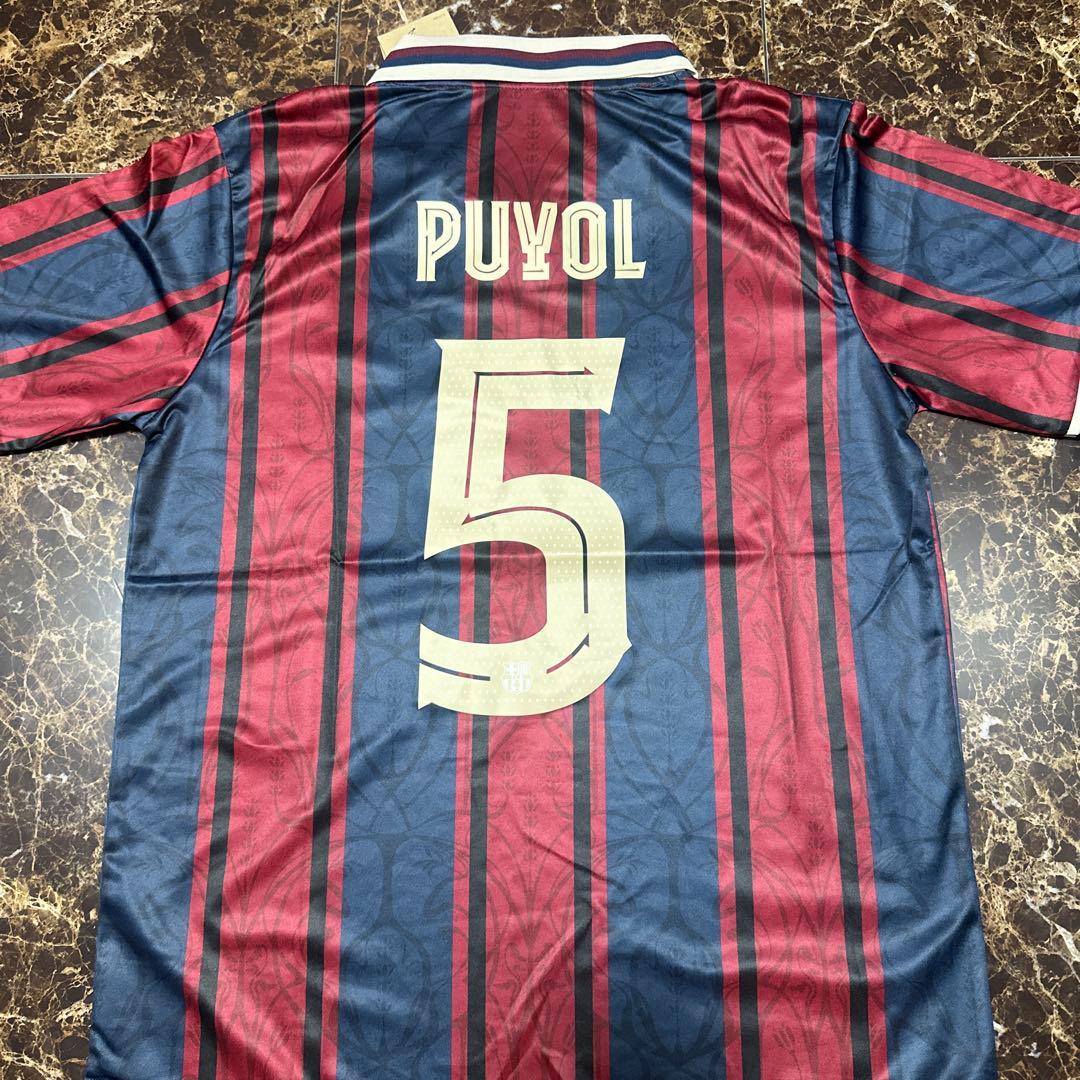 【新品タグ付き】FCバルセロナ125周年記念ユニフォームプジョル限定正規品