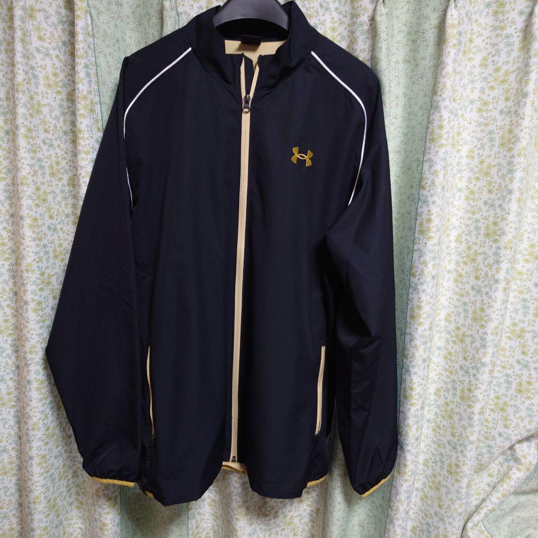 アンダーアーマー ジャケット ブラック/ゴールド　上下セット
