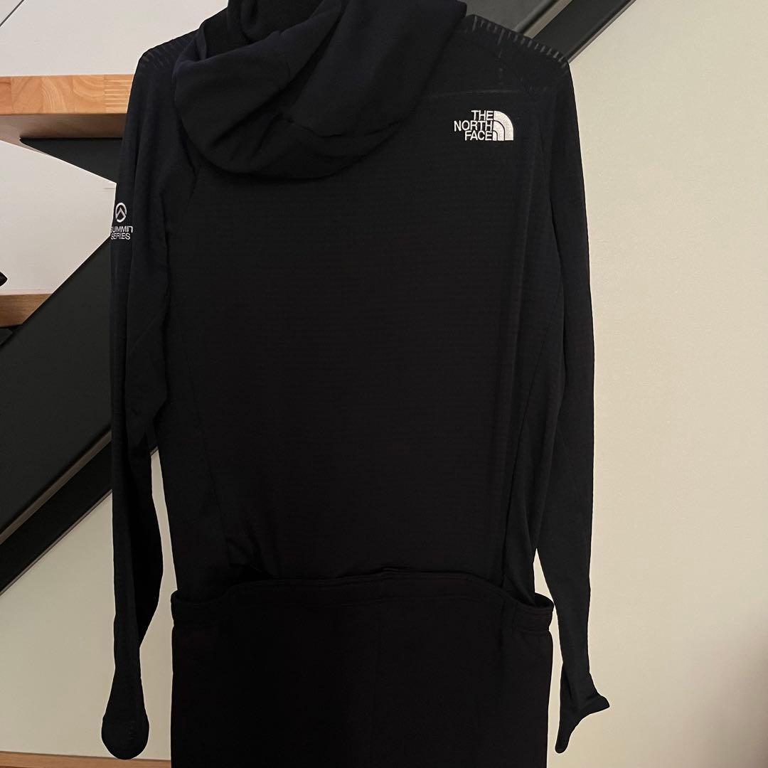 【新品未使用タグ付き】ザノースフェイスアルパインスタイルハイブリッドワンピース