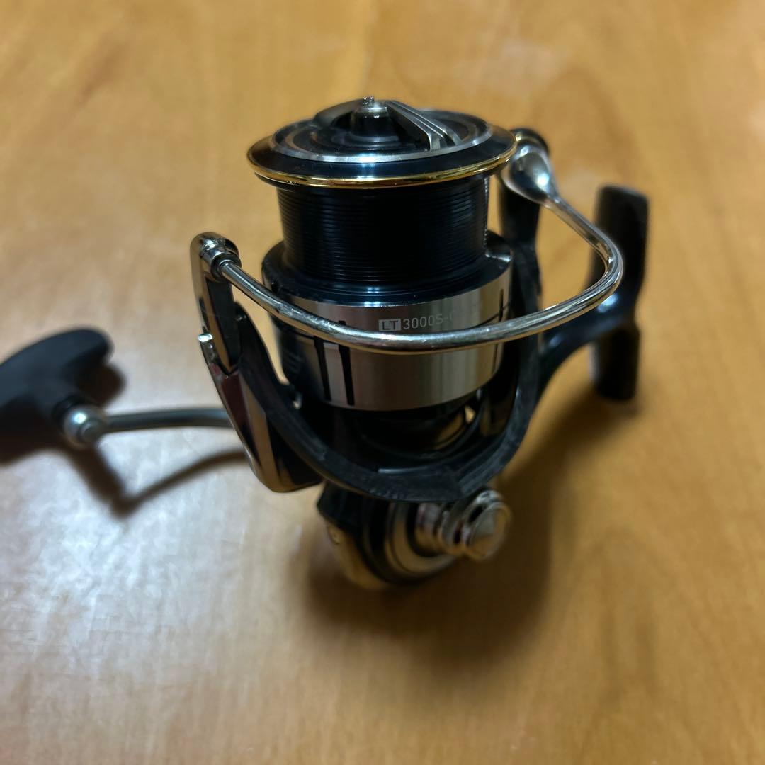 ダイワ　19セルテートLT3000S-CH-DH ※ゴリ感シャリ感、逆回転あり