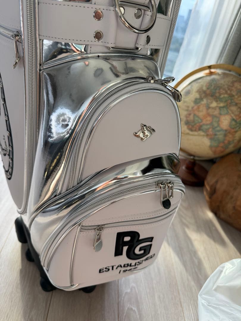 PEARLY GATES キャディバッグ ホワイト/シルバー