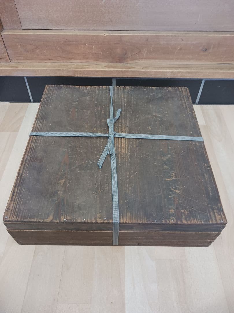 時代物　江戸期　蛸唐草　大皿　二重渦福　時代箱付　ほぼ無傷