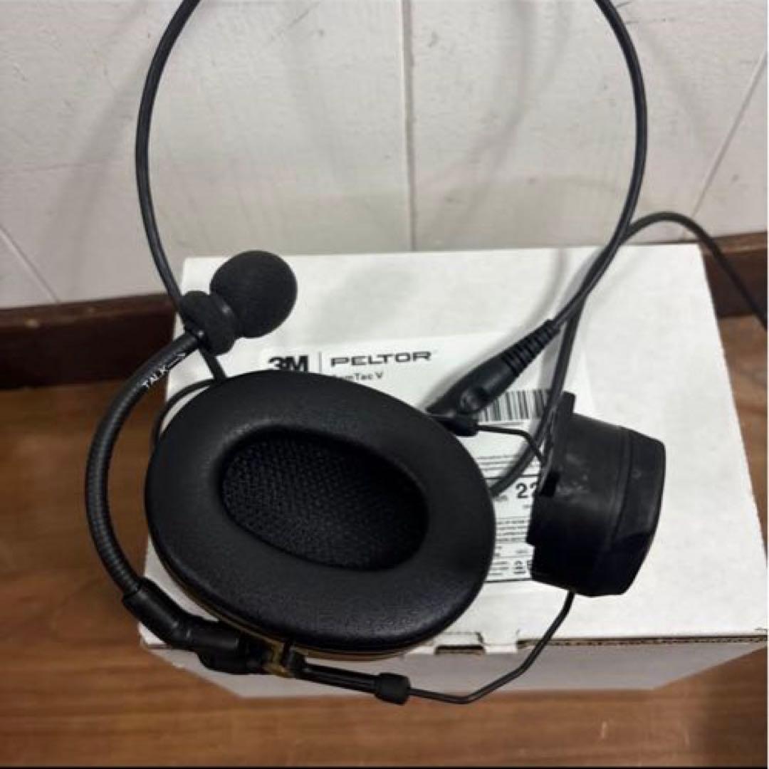未使用品　米軍放出品　実物　PELTOR COMTAC V 送料無料