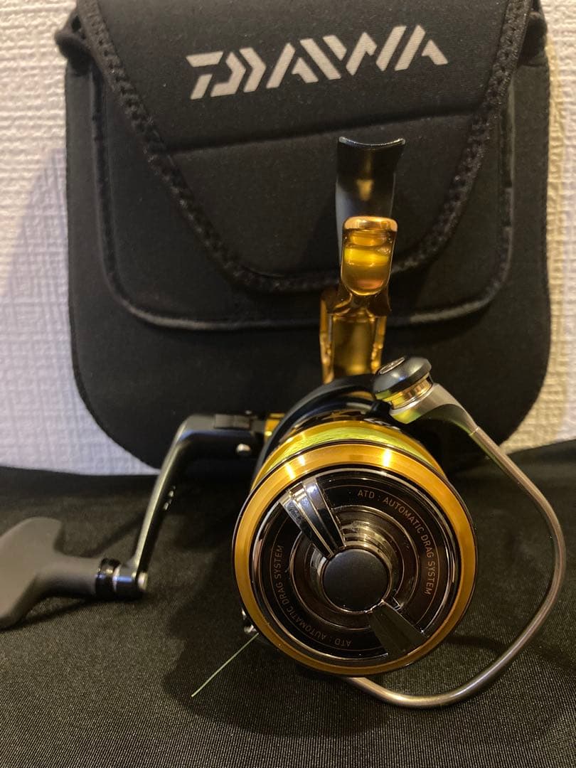 ダイワ 18 トーナメント ISO 2500SH-LBD