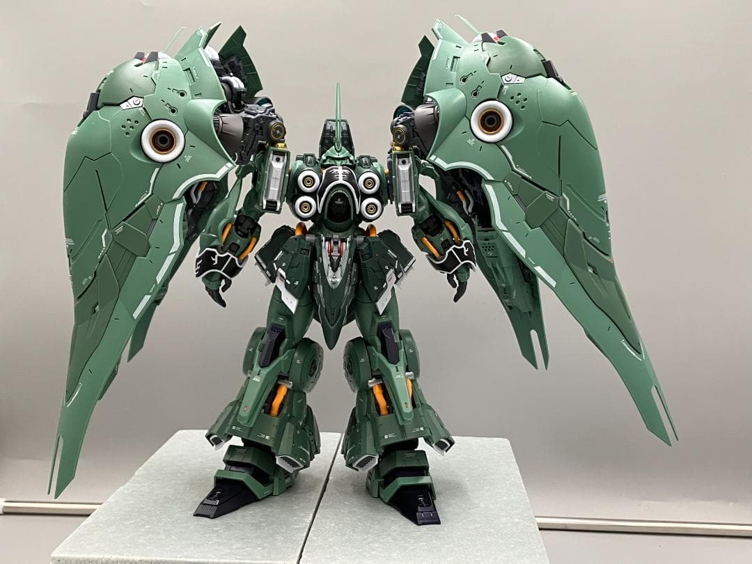 T.S.F Axis Model 1/100 オシリス・エリアル ドミネーター