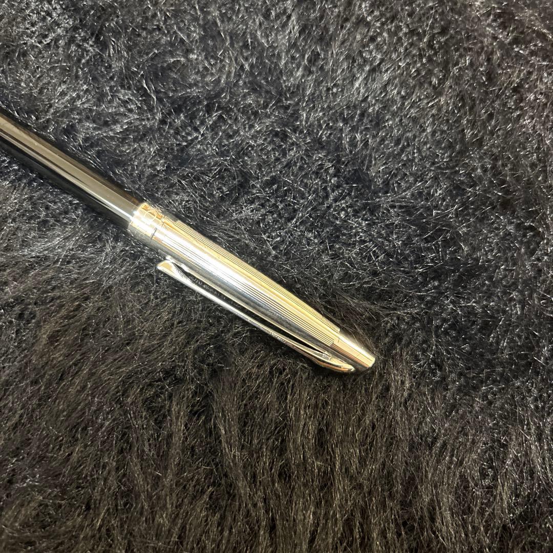 CARAN d'ACHE ボールペン 黒/シルバー