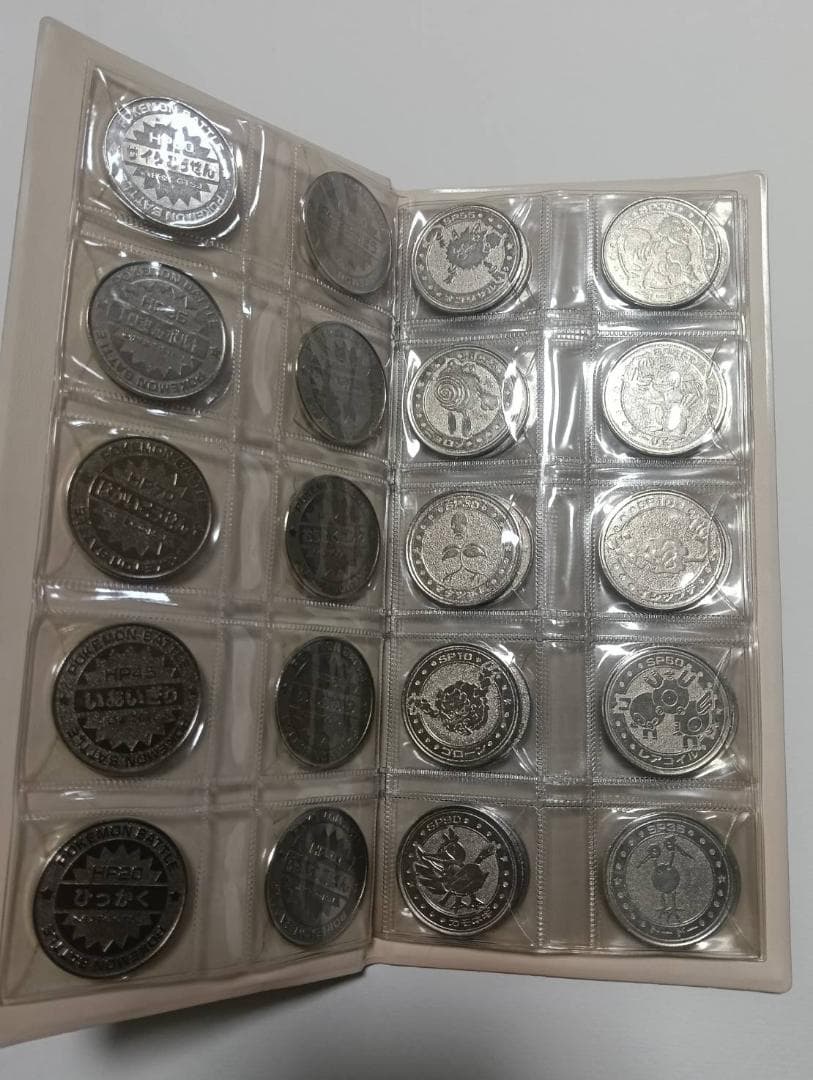 ポケモン メタル　フォルダ　40枚　明治　meiji オレンジ30