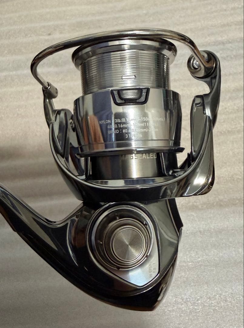 リール 22EXIST LT2000S-H