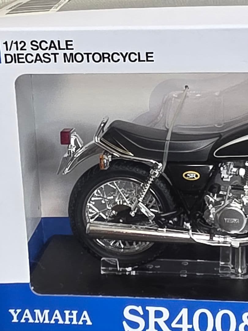 YAMAHA SR400&500 1/12スケール ダイキャストモーターサイクル