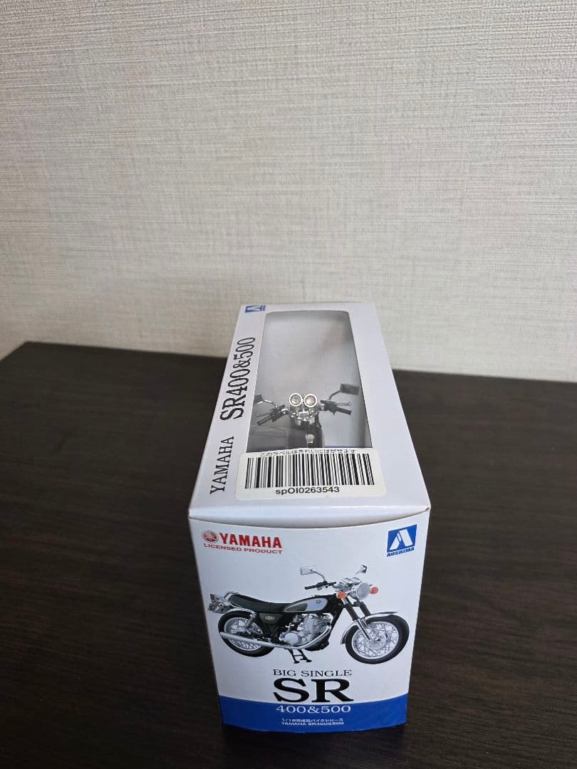 YAMAHA SR400&500 1/12スケール ダイキャストモーターサイクル
