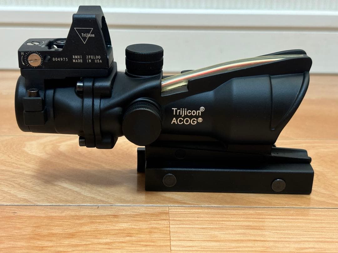 Trijiconタイプ ACOG TA31RCO 4×32 自動調光 ジャンク