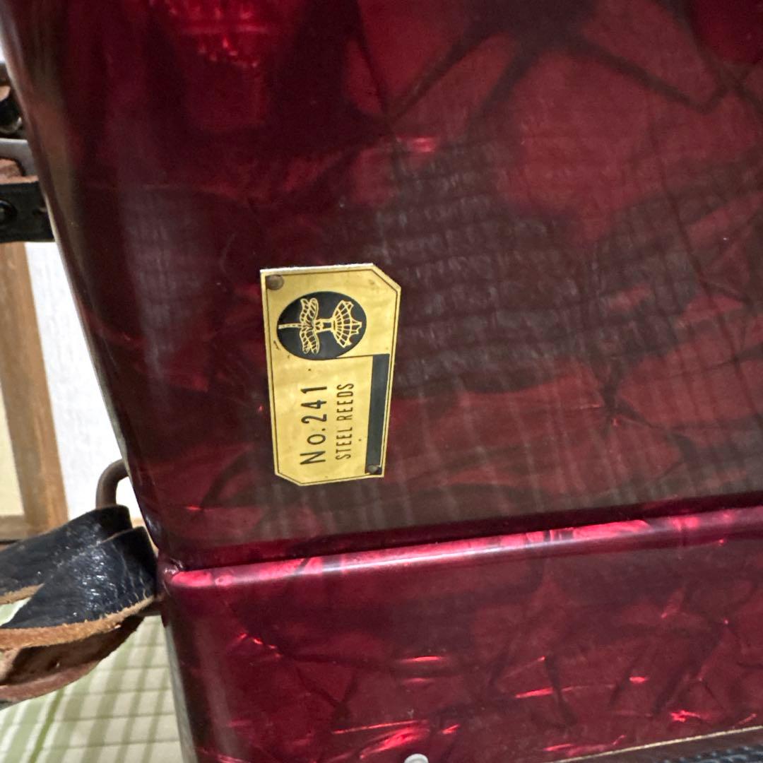 TOMBO アコーディオン　トンボ No.241 ハードケース付　楽器