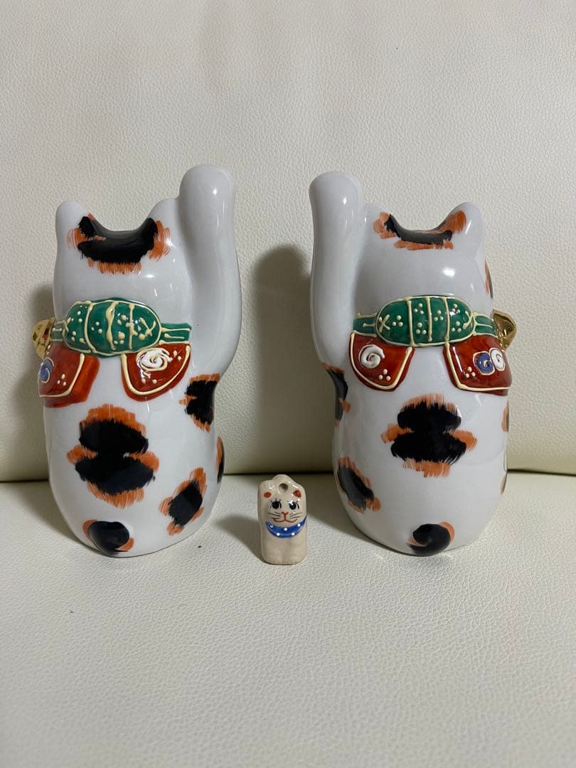 招き猫 九谷焼　2匹（右手）（左手）＆ミニ猫セット
