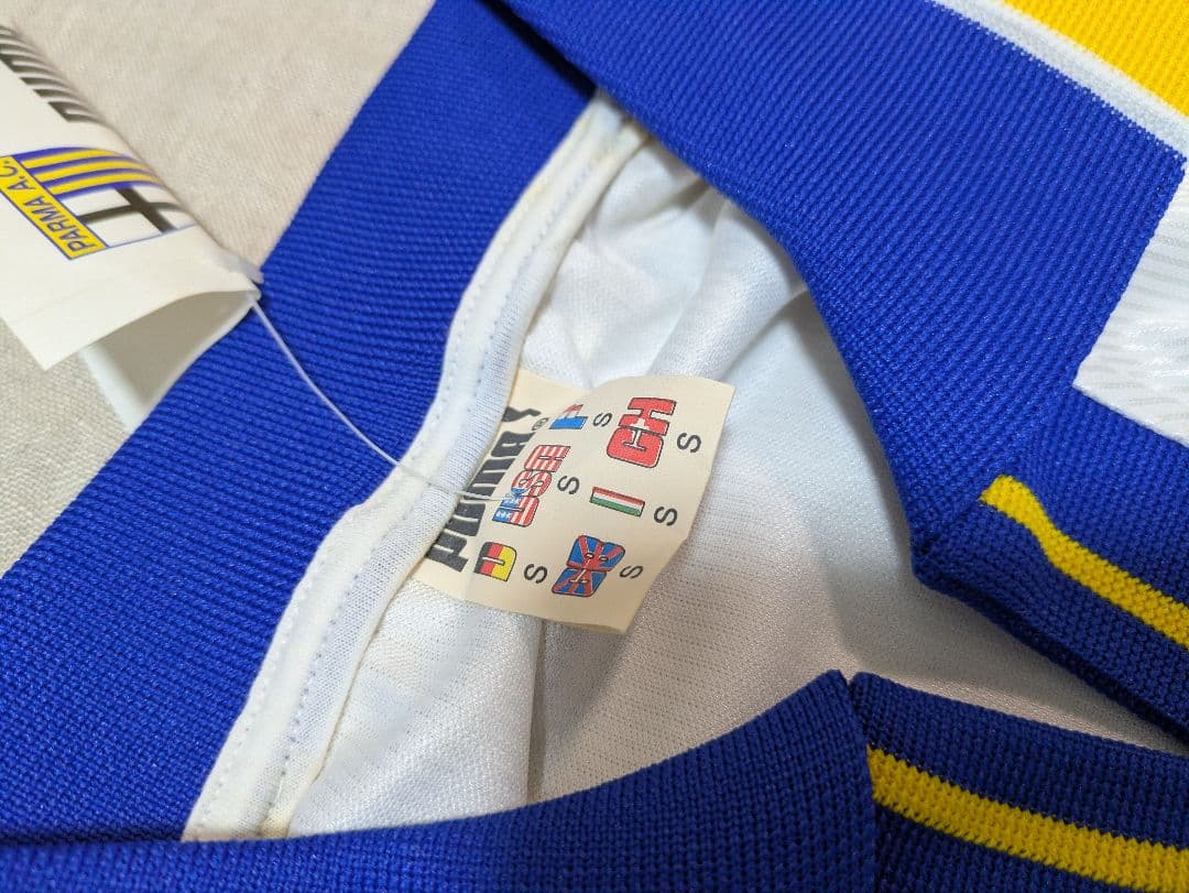 新品　プーマ　パルマ　 サッカージャージ ヨーロッパ　Sサイズ　パルマ　ユニ