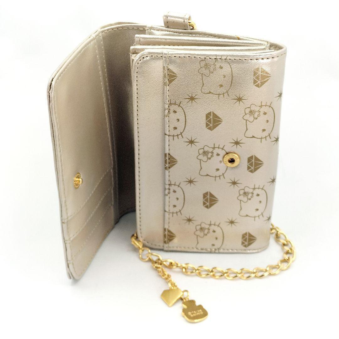 未使用 vivitix ハローキティ×松本莉緒 二つ折り財布 チェーンワレット