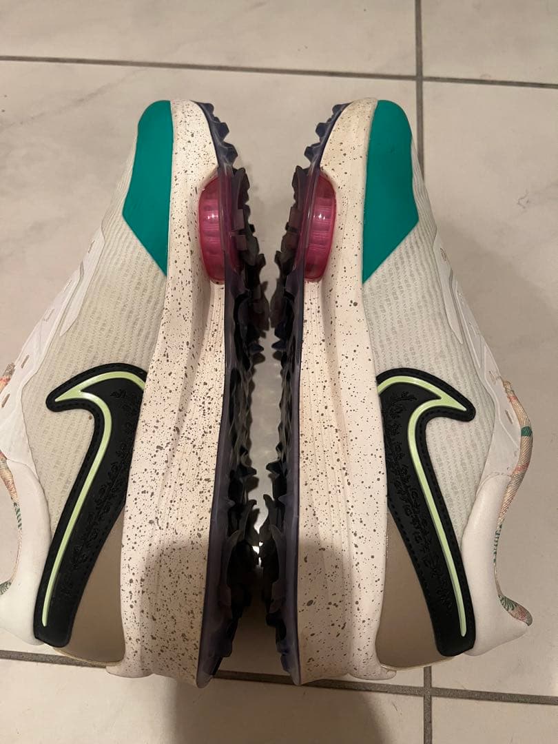 (美品)ナイキ エアズーム インフィニティ ネクスト% NRG 限定カラーゴルフ