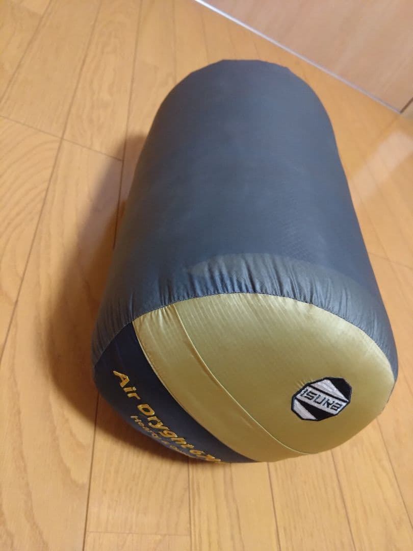 ISUKA Air Drygt 670 short シュラフ