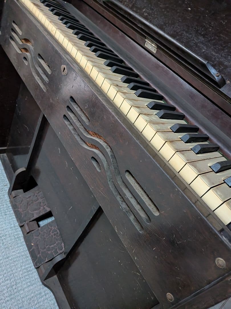 タイガー　ヤマハ足踏みオルガン　イス無しVintage(⁠•̀⁠ᴗ⁠-⁠)⁠✧
