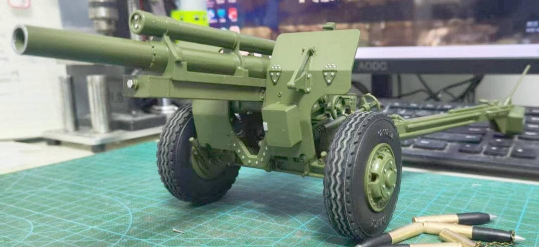 105ｍｍ榴弾砲模型　1/16スケール　手作　新品